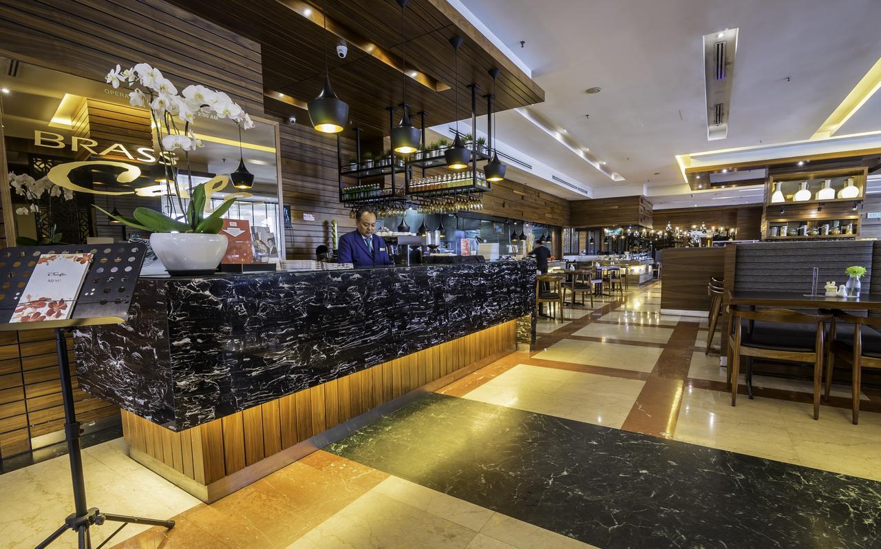 Crystal Crown Hotel פטלין ג'איה מראה חיצוני תמונה