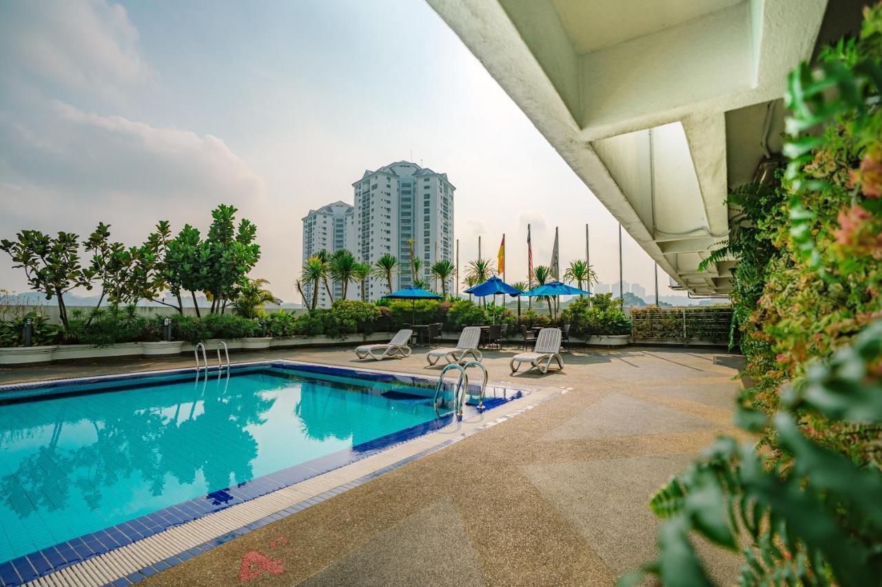 Crystal Crown Hotel פטלין ג'איה מראה חיצוני תמונה